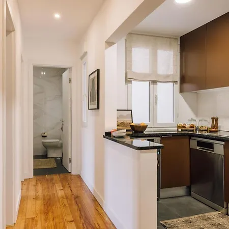 Tazarine - 2 Bedrooms In Santo Antonio * Lisboa